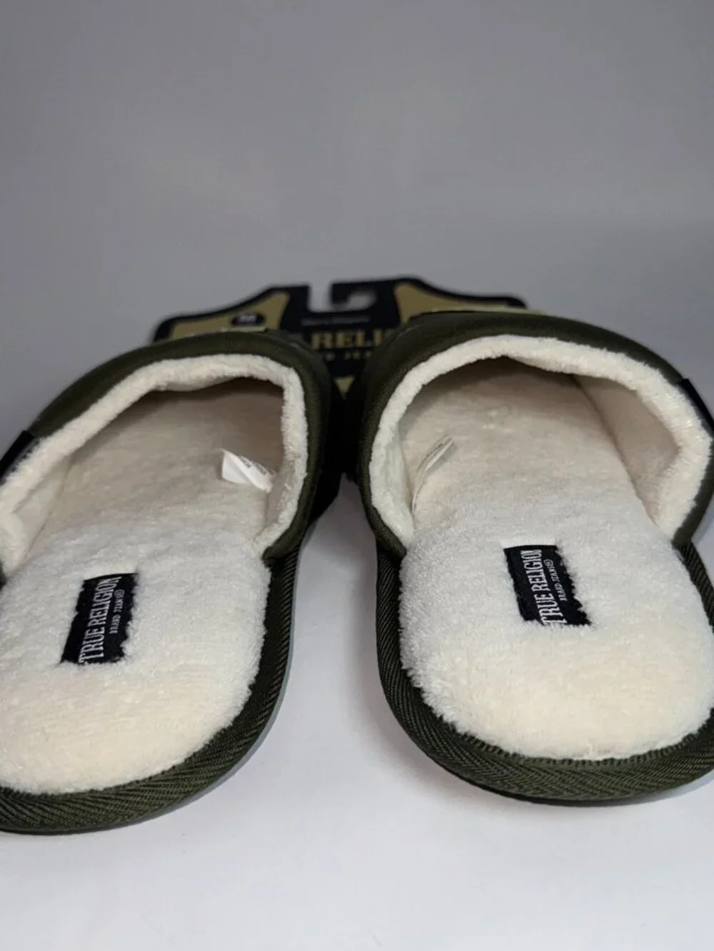 True religon Men's Designer Slippers House Shoes Slides Size 9-10 us